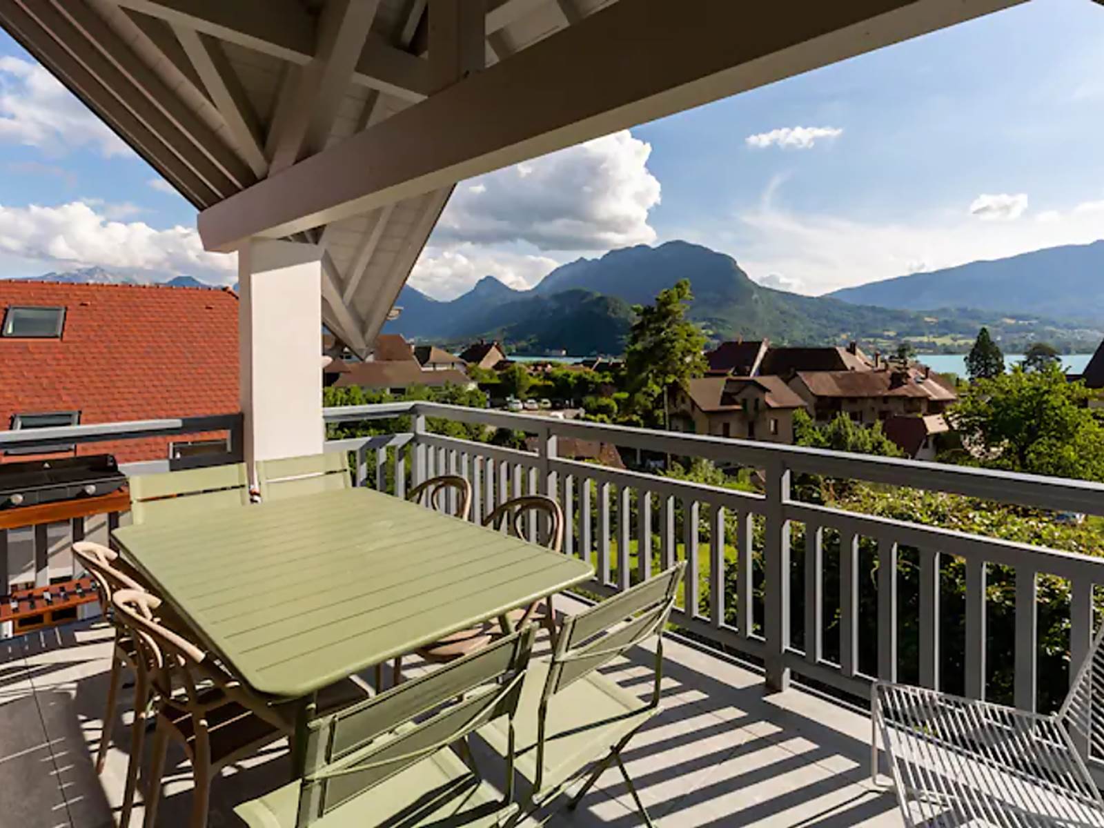 02-Le duplex vue Lac et montagnes-TERRASSE 2