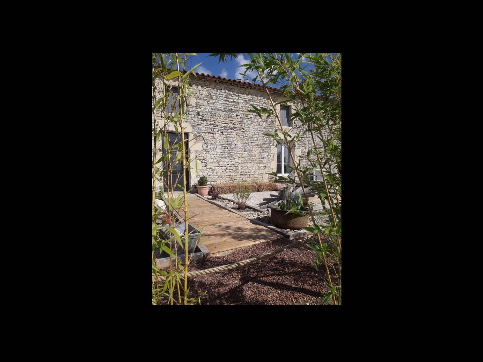 Entrée chambres d'hôtes