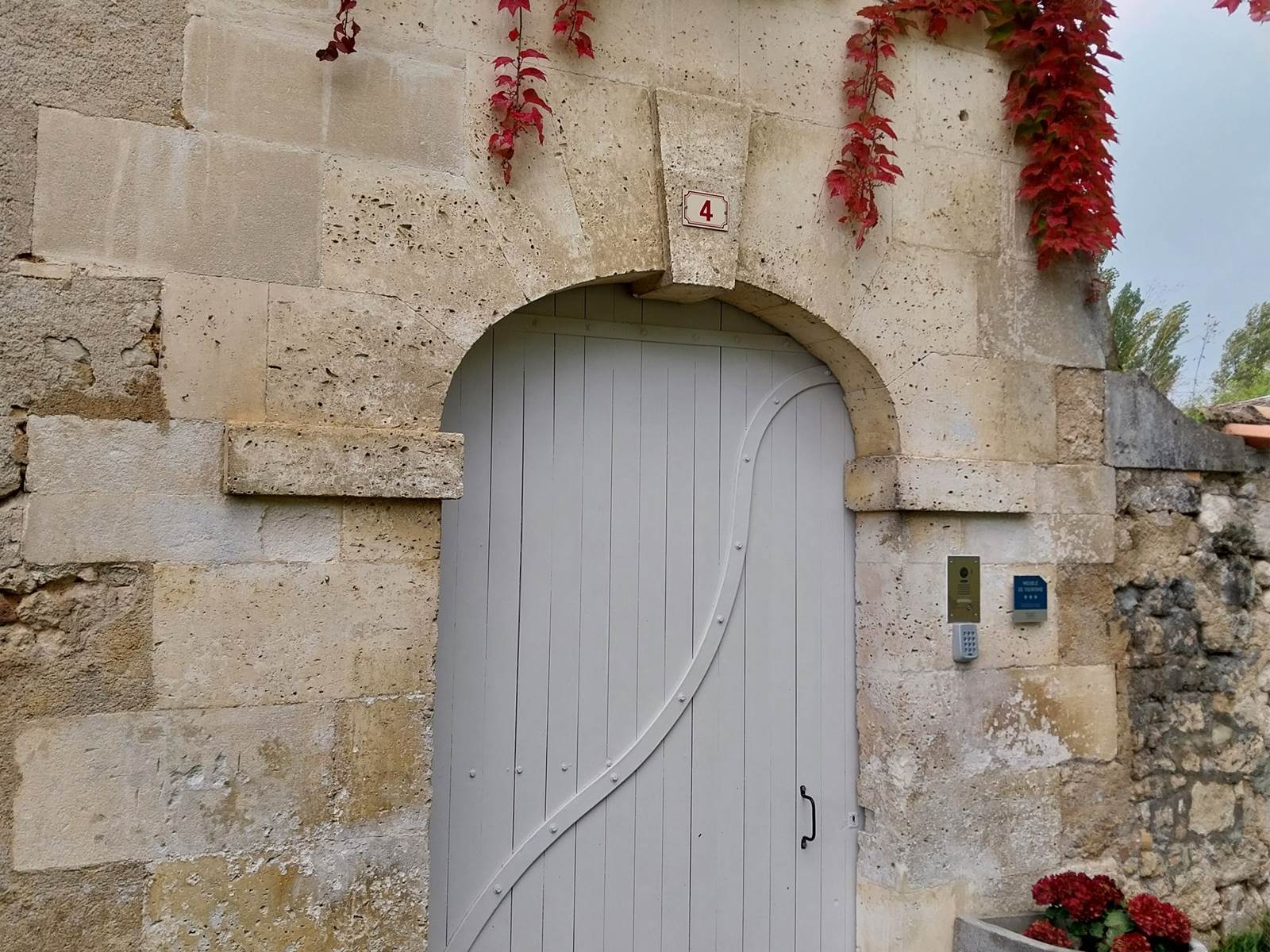 Entrée sur le côté route-carousel