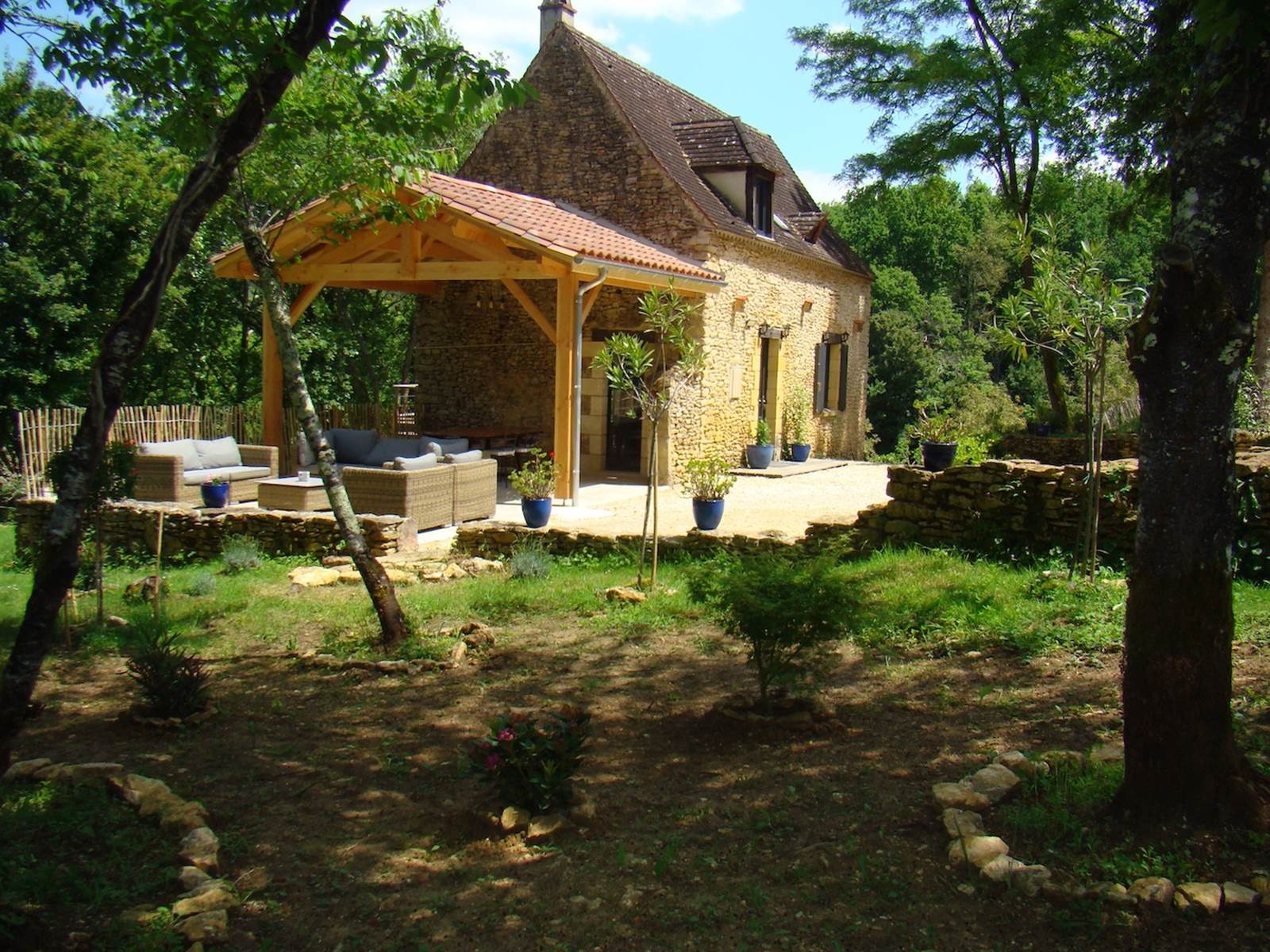 Gite les Chevreuils et son jardin privatif