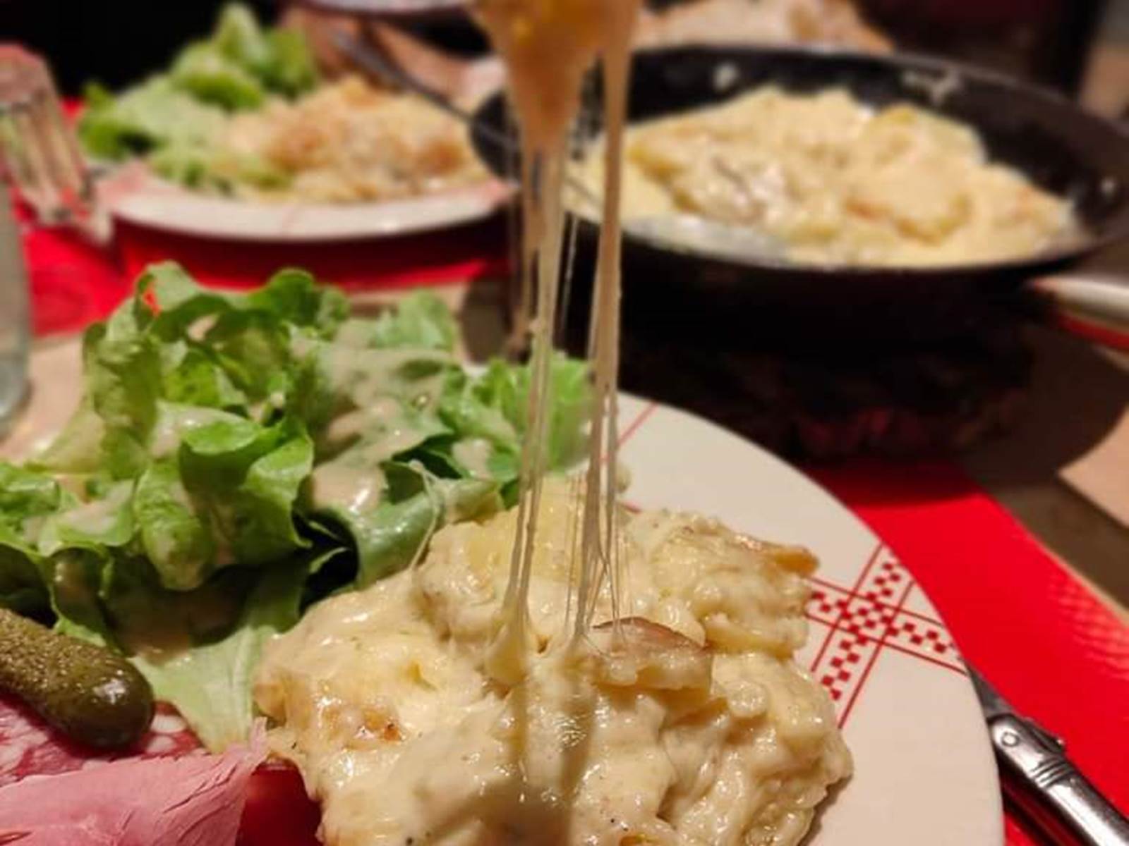 chambresdhotes-tabledhotes-faitmaison-repasdusoir