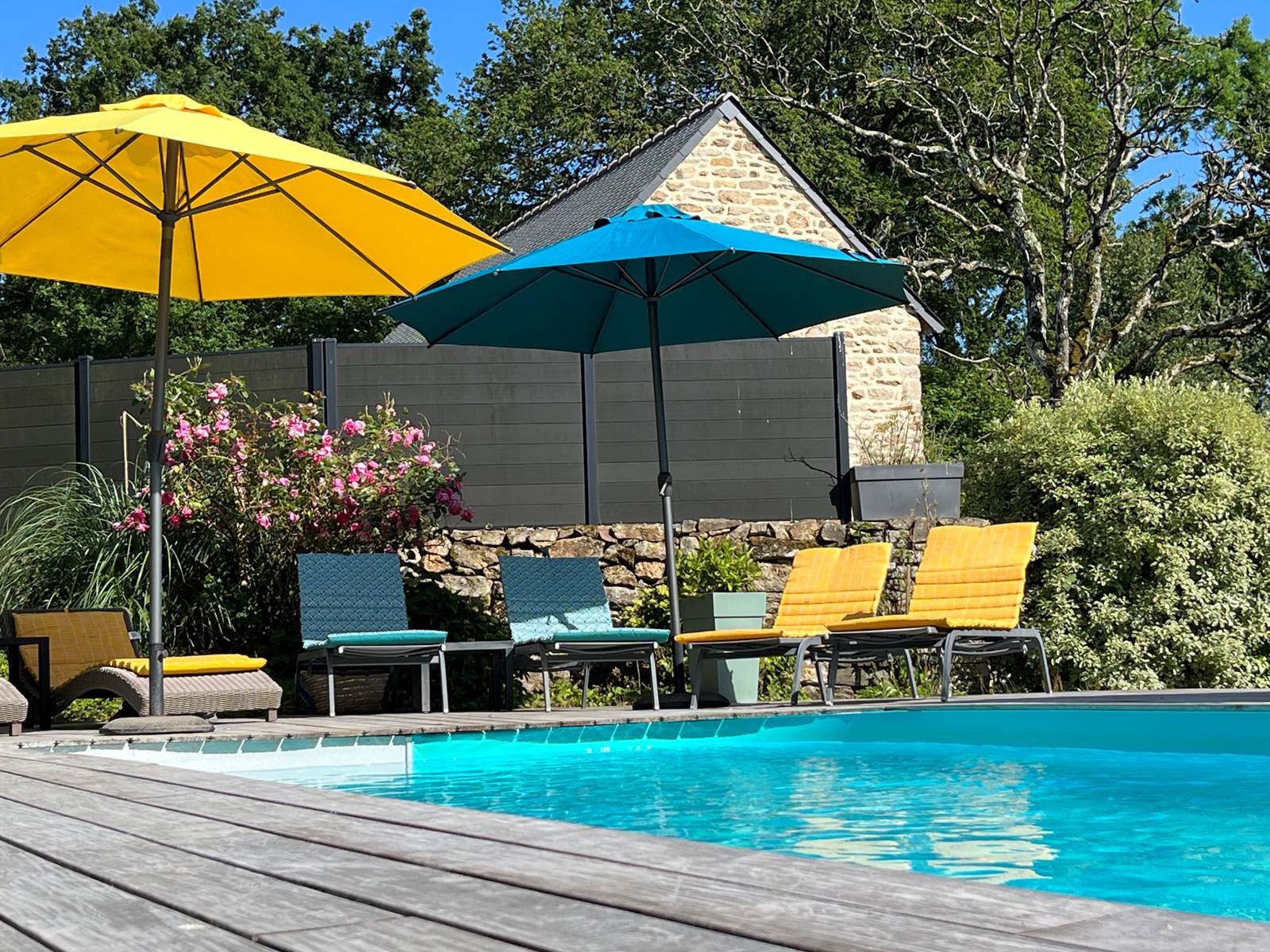 les demeures de Kerbosser, la piscine