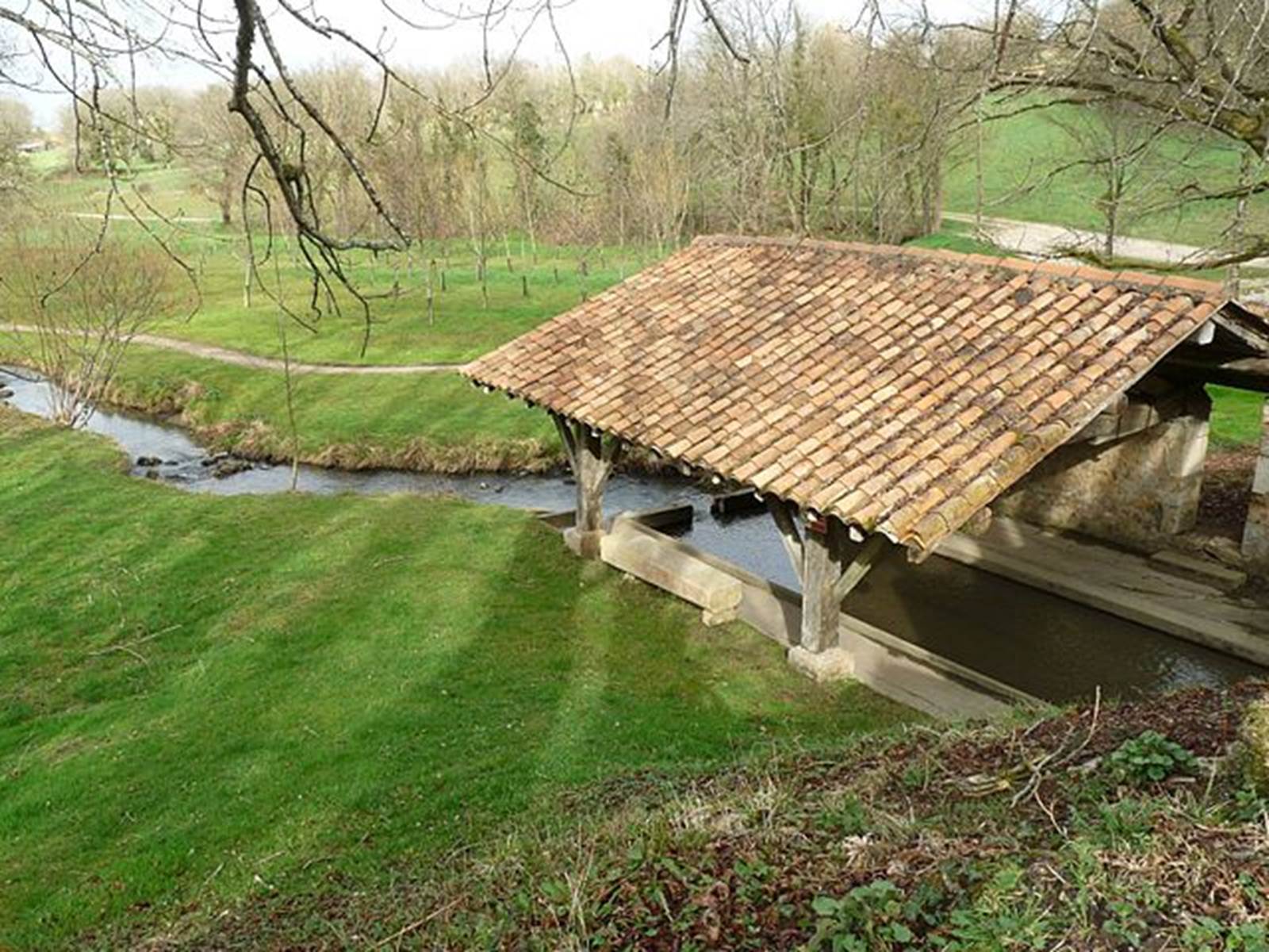 Lavoir de Saint Adjutory