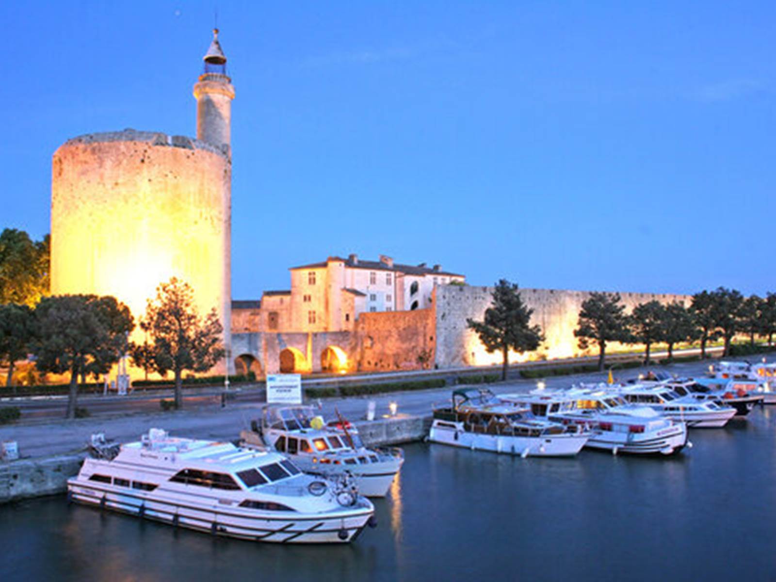 aigesmortes-camargue