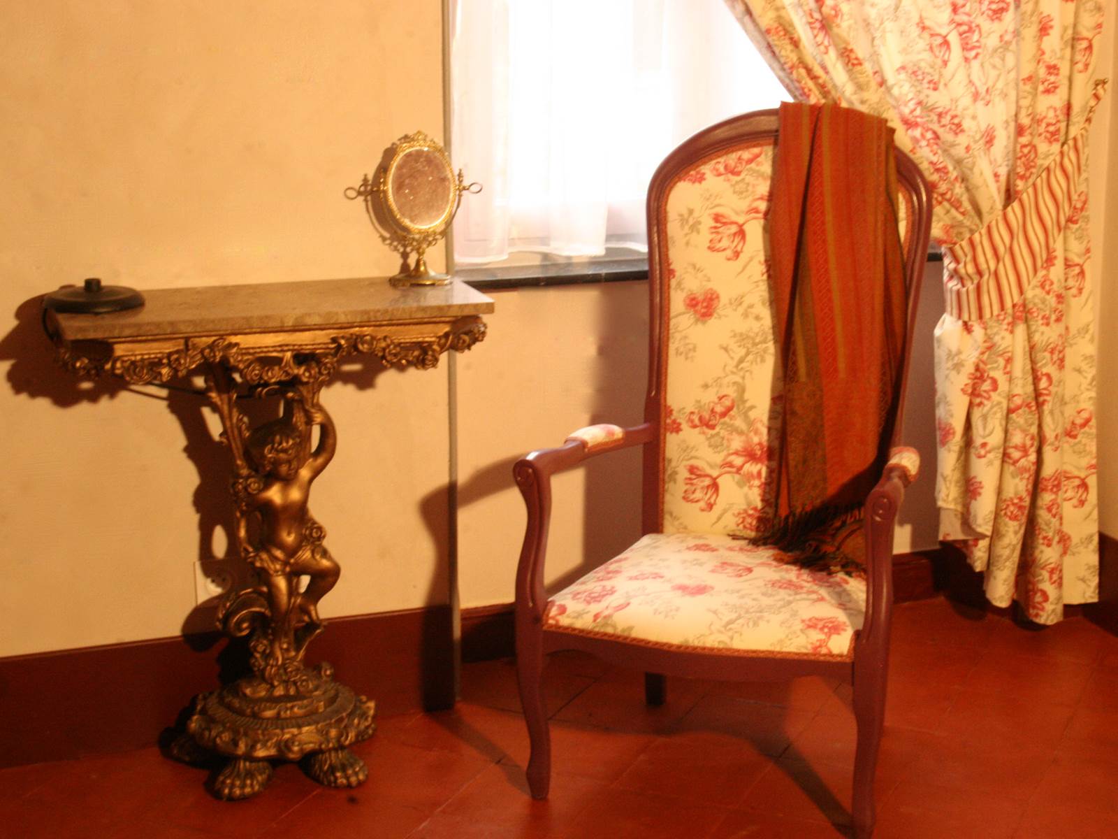 Chambre Artemisia Gentileschi  - coin salon