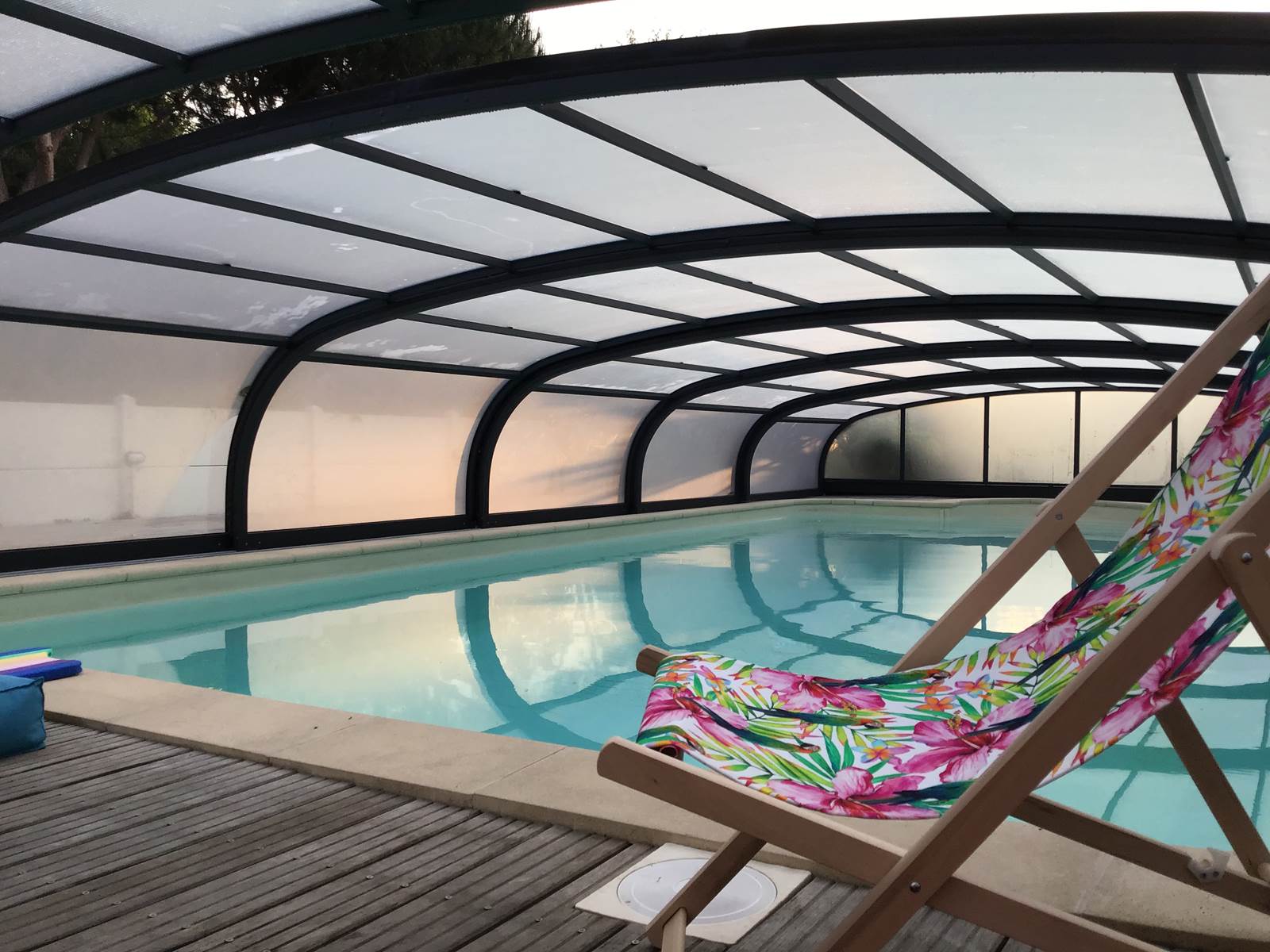Piscine 9H/22H-carousel