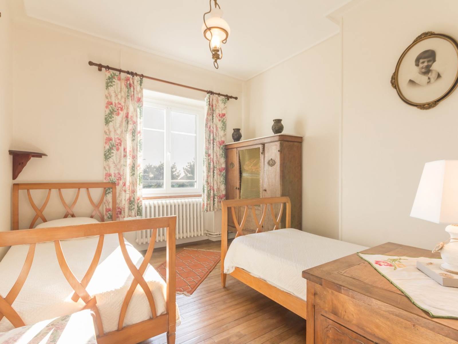 chambre avec 2 lits de 90