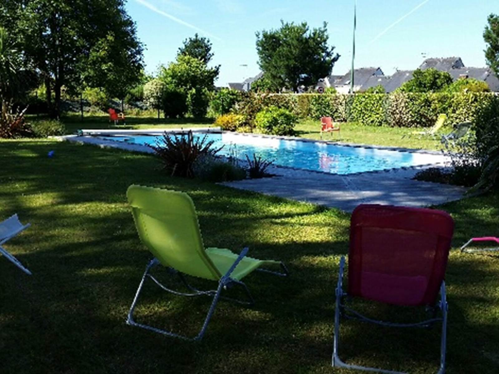 piscine chauffée ouverte en saison