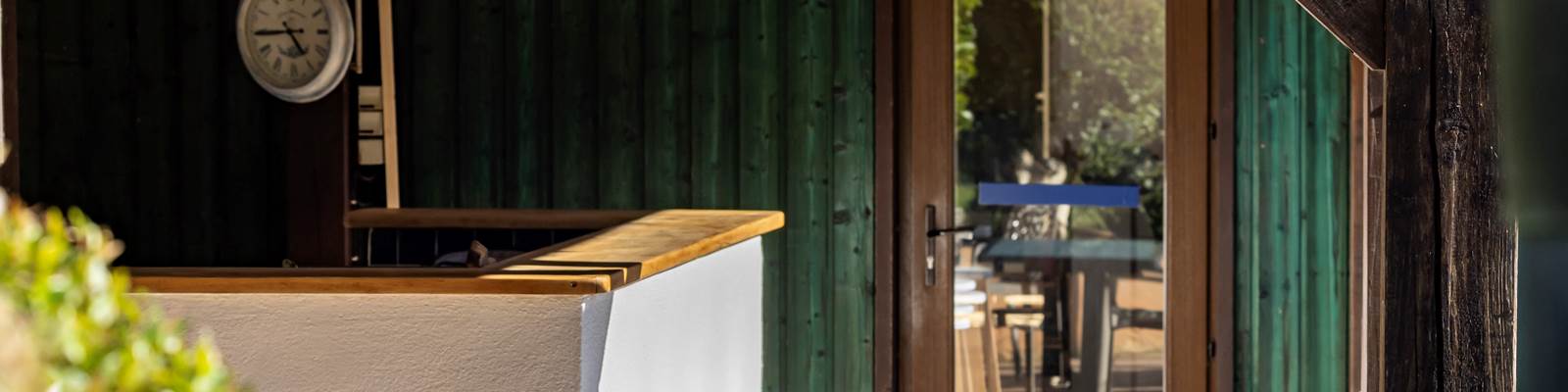 -bg-reservation