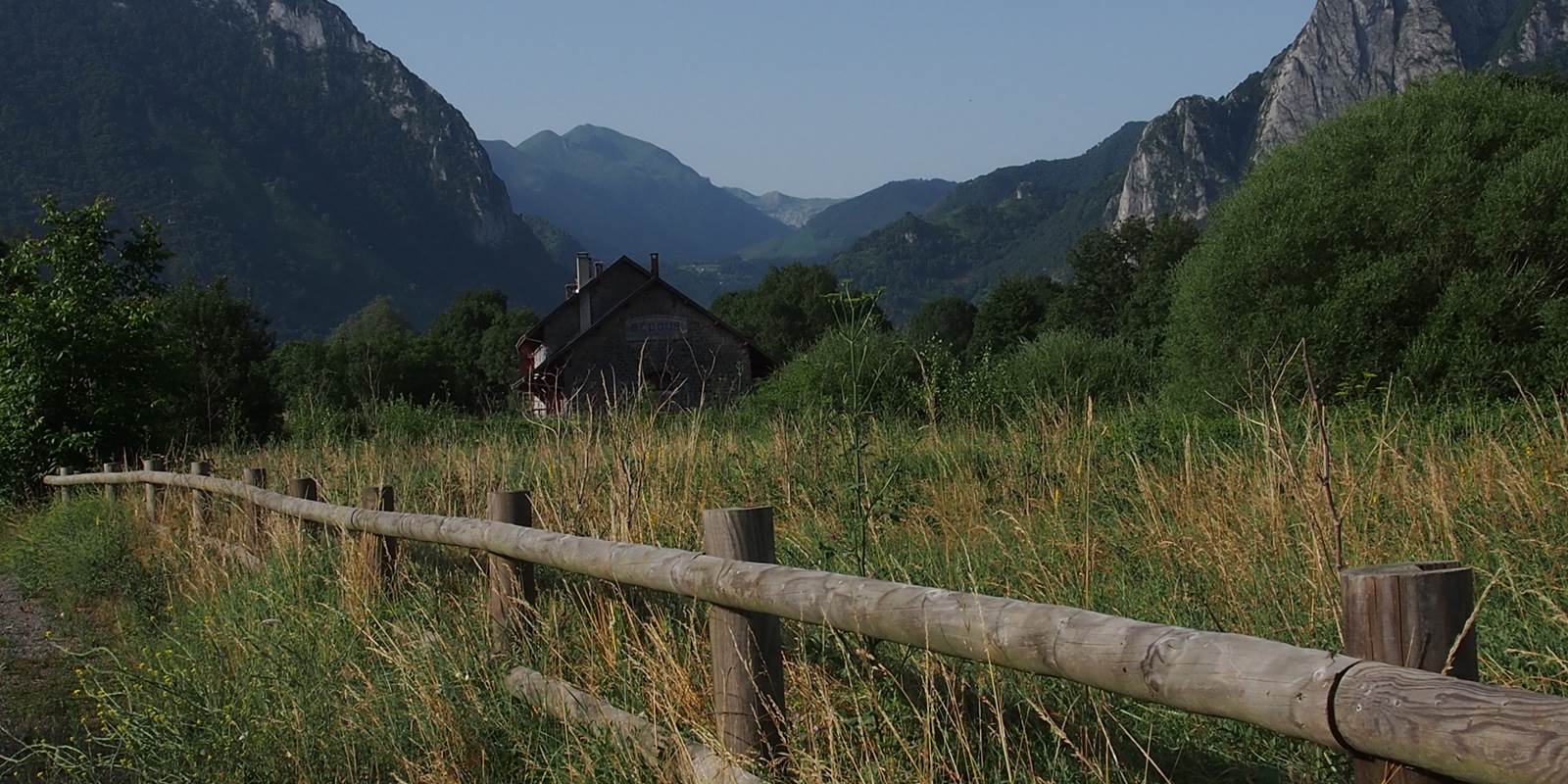 Transhumance Gare de Bedous