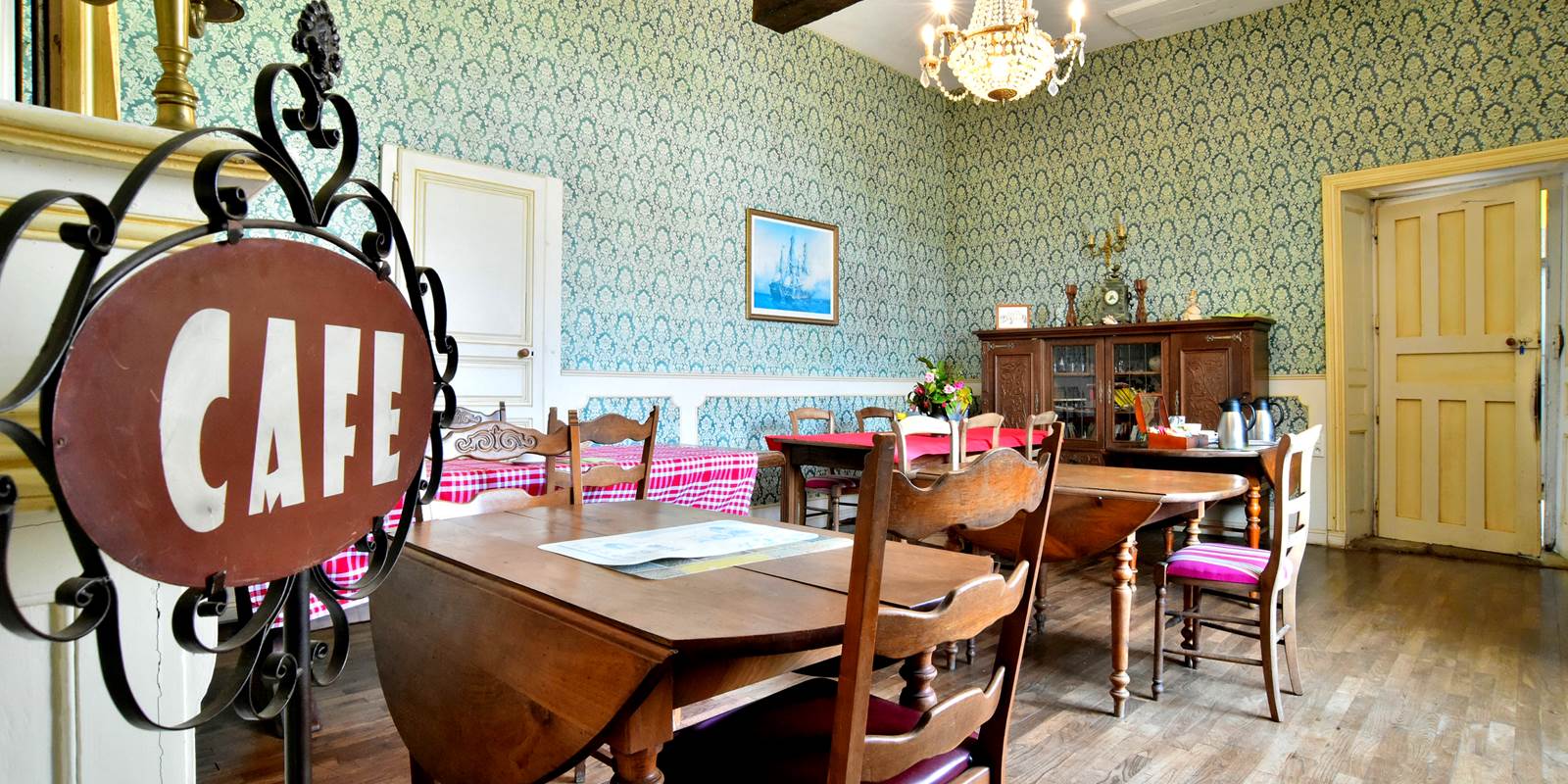 Salon vert  Petit déjeuners buffet