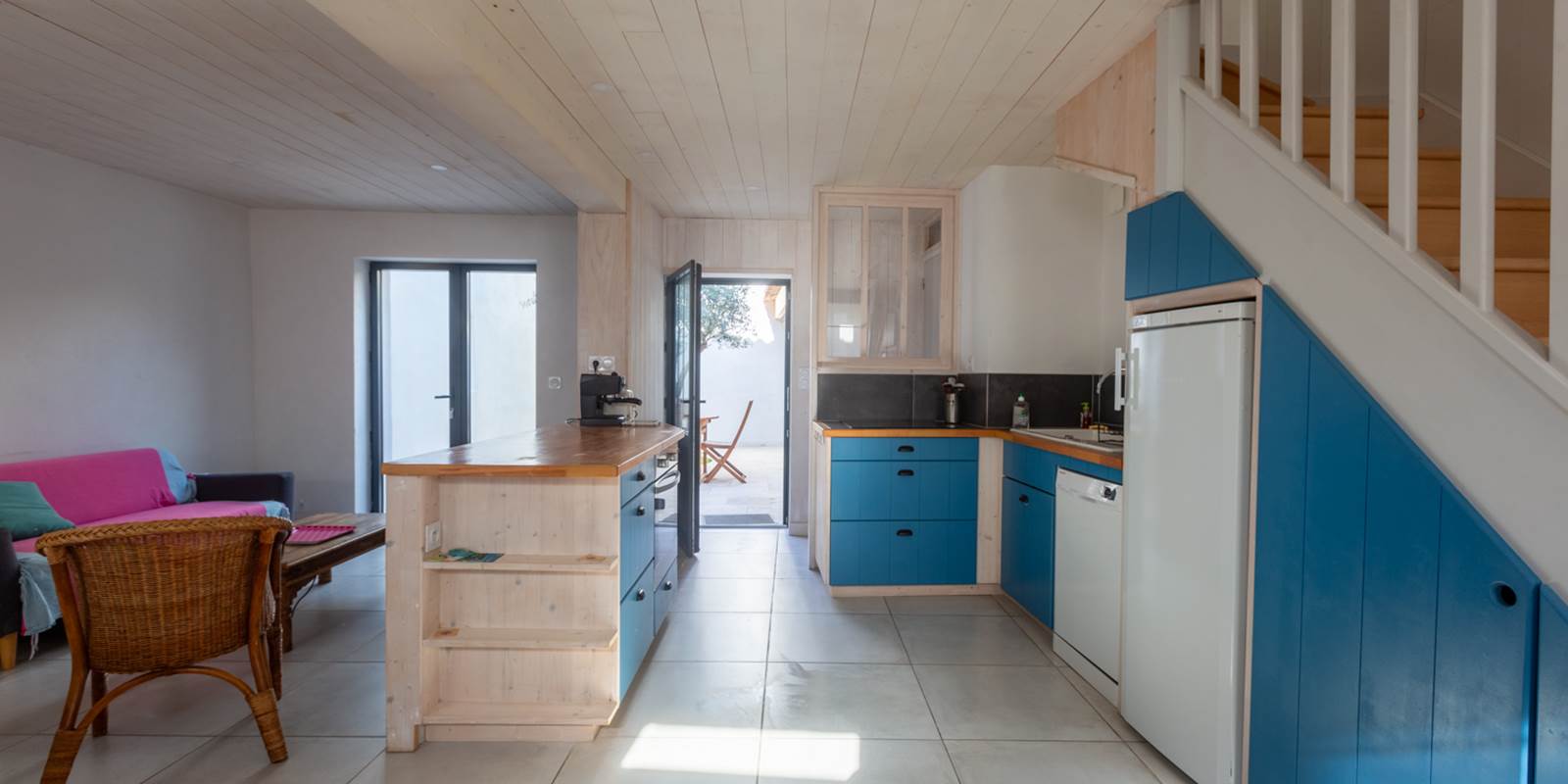 location-vacances-la-couarde-piece-de-vie