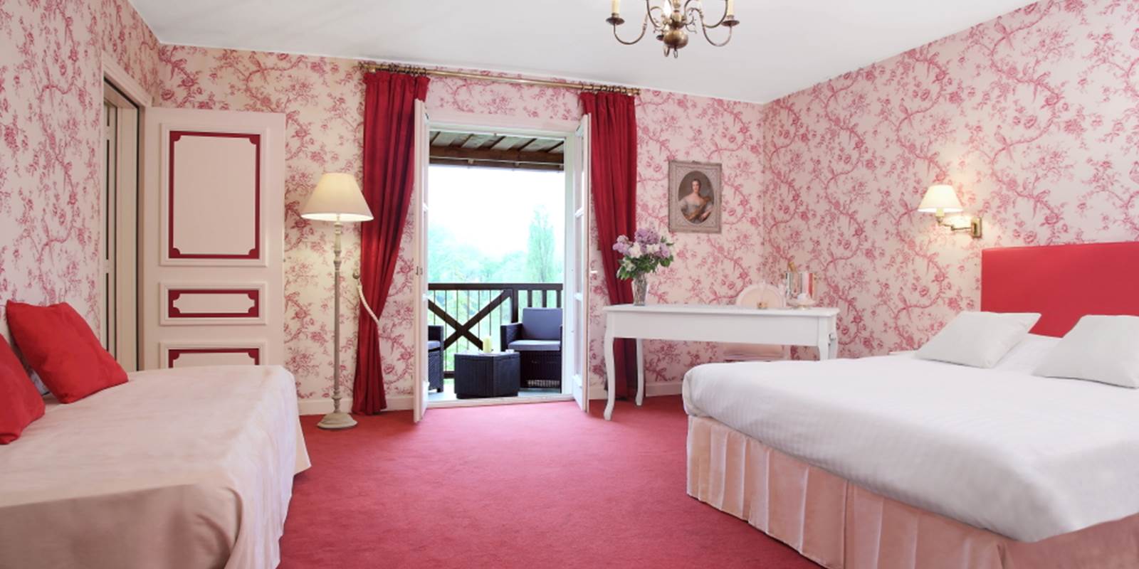 Chambre 35 Junior suite et gîte de charme vue de l'entrée