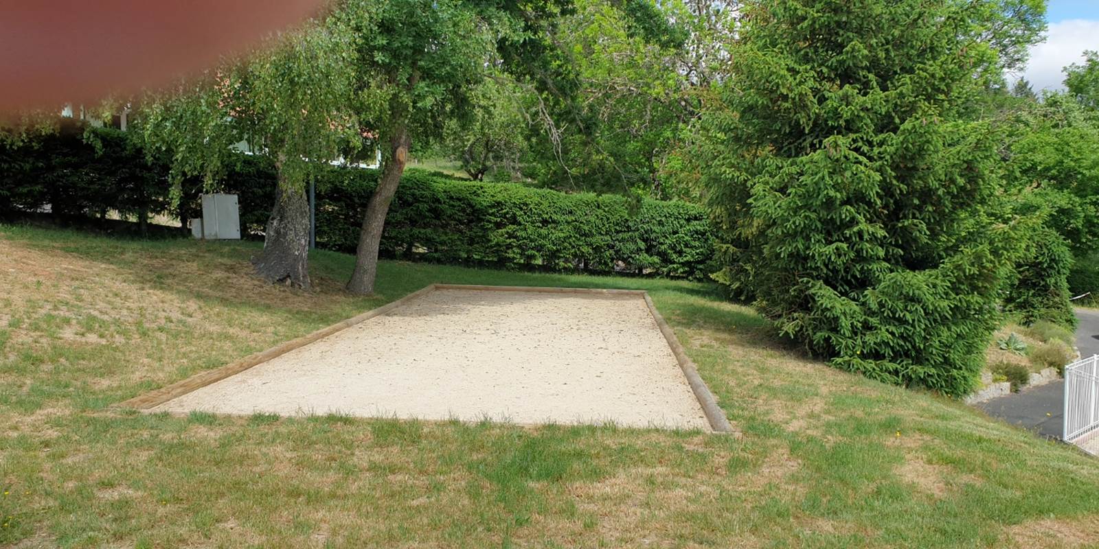 Terrain de boules (photo mai 2022)