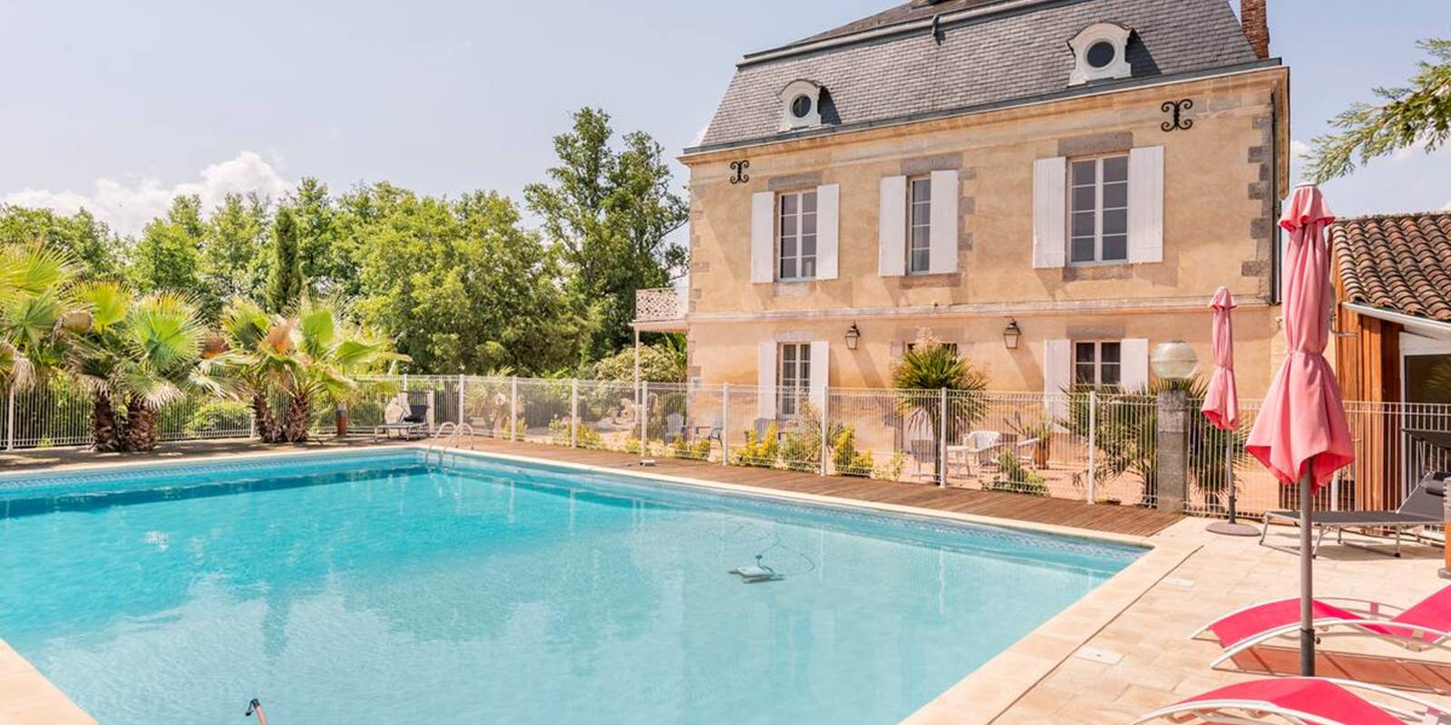 5a6ef257-2843-4bf5-b897-8adadc1a6931