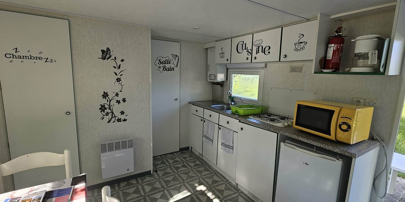 5c74ec47-c3e0-4687-89ba-80a757bffa35 (1)