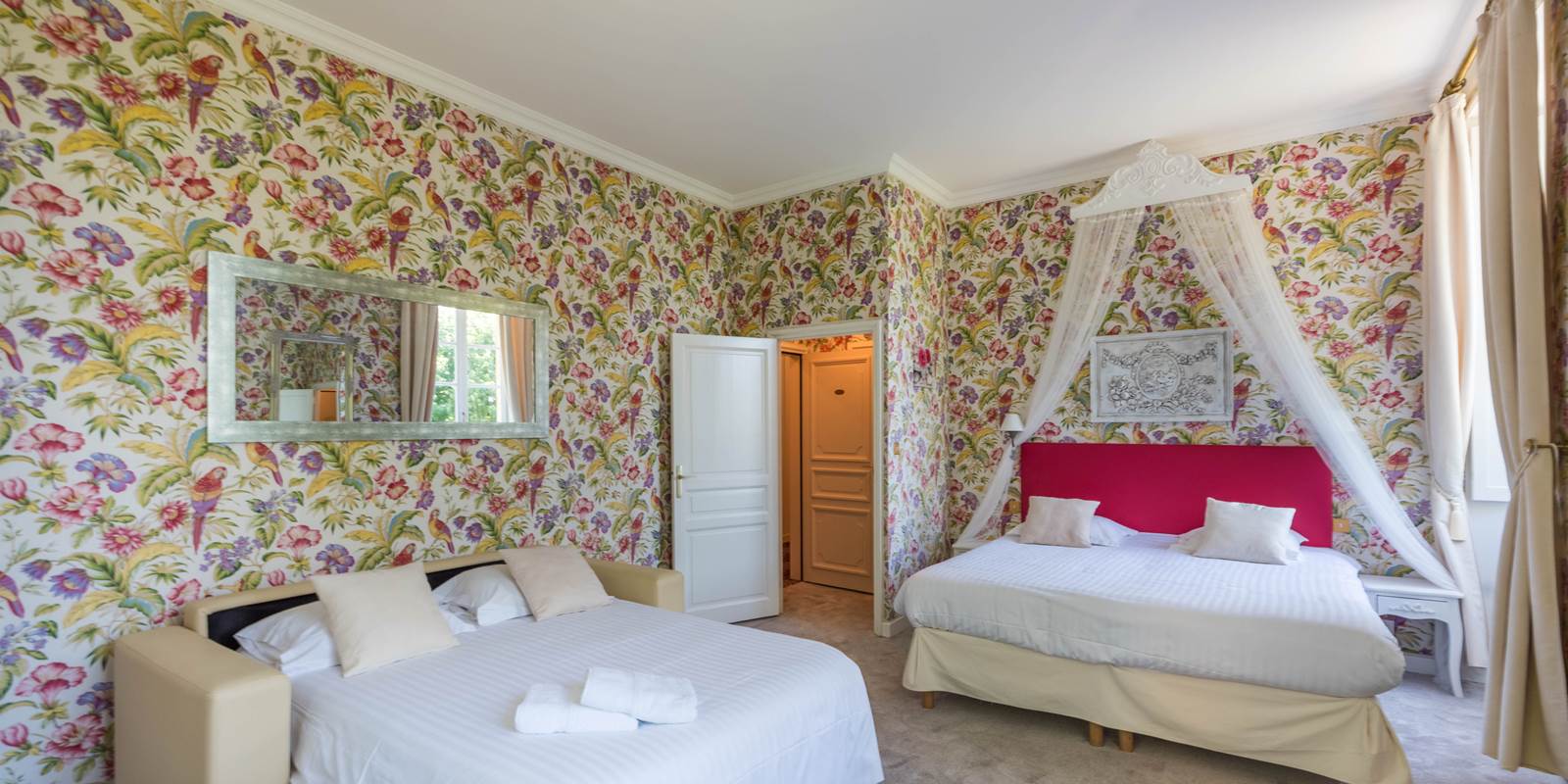 Chambre Perroquets château vue d'ensemble