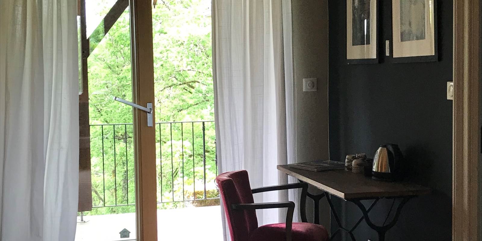 Chambre double avec baignoire accès terrasse