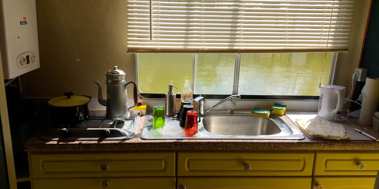 Penichette Yellow Submarine, hébergement insolite à Hédé-Bazouges