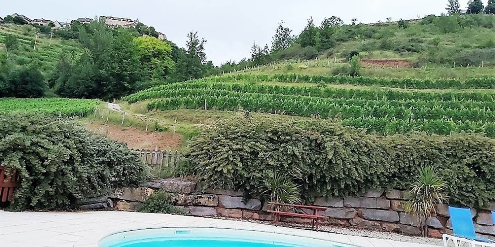 Autour de la piscine