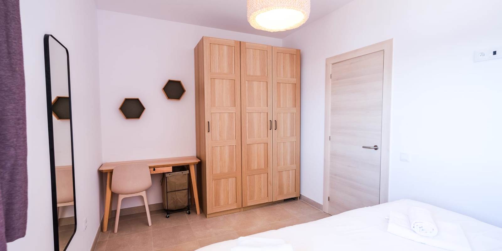 d73a53cc-59fc-40de-a57e-62fa0604b9bd