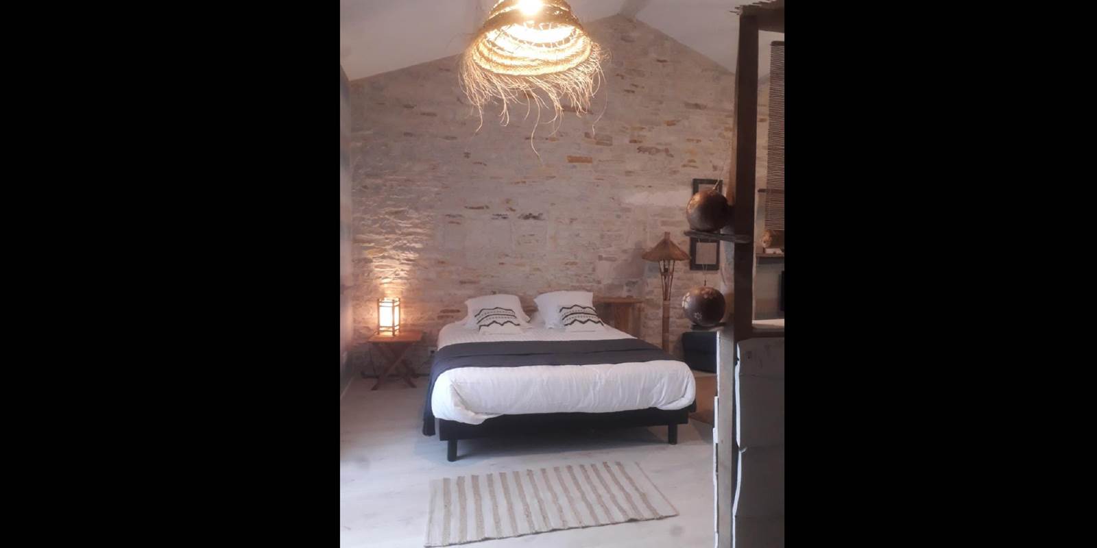 Coin nuit - Literie neuve qualité hotelière 160