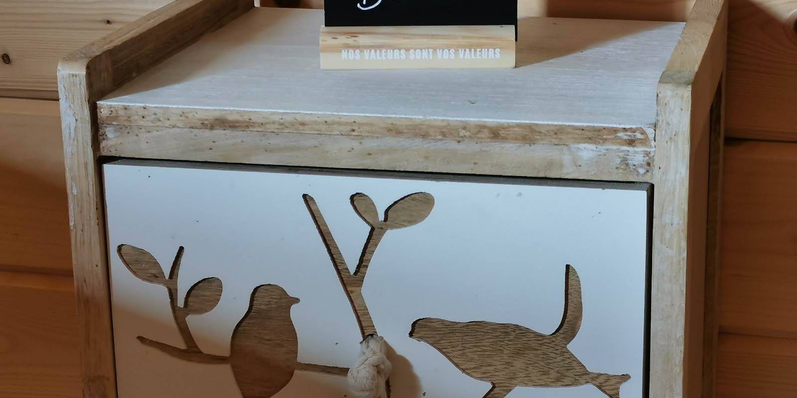 détail déco kota finlandais ty bihan chambre d'hôtes  maison d'hôtes bien être spa morbihan bretagne séjour détente repos ressourcement anti stress burn out cure ayurvédique relaxation méditation