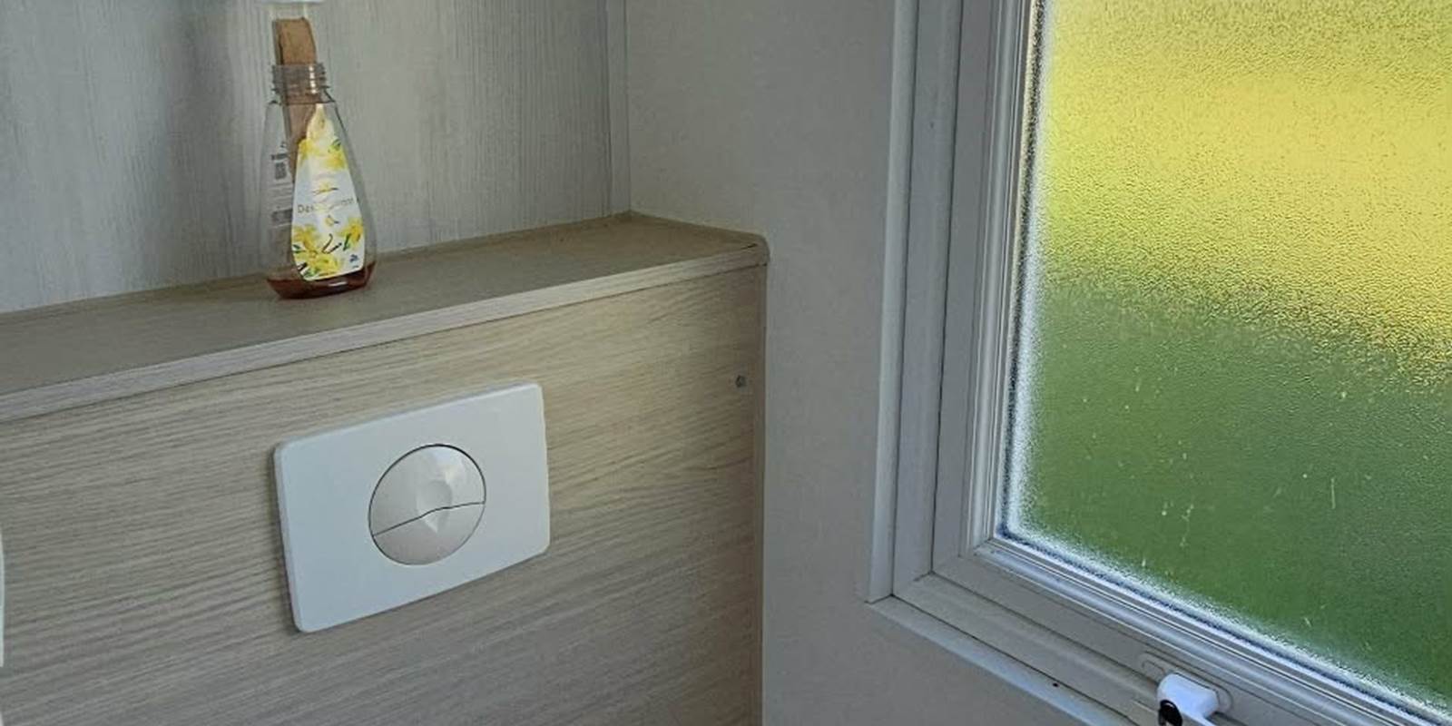 61a8ef23-67ec-44e8-933a-a8a12825f86d