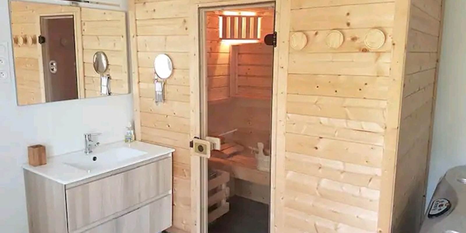 LES-SPAS-INSOLITES-Le-SPA-du-Moulin-Sauna