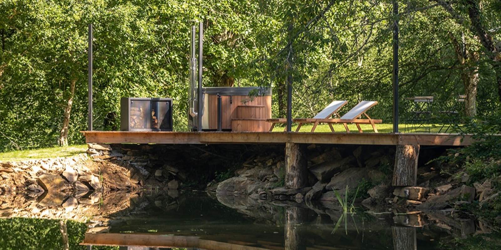 Ecolodge - Terrasse privative sur l'étang