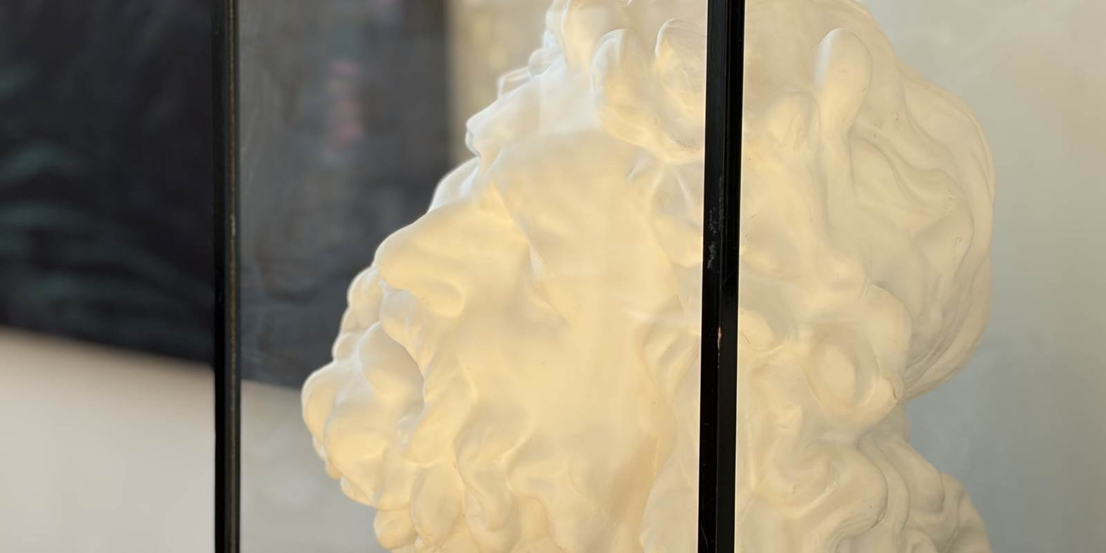 maison-jazey-buste-classique-vitrine