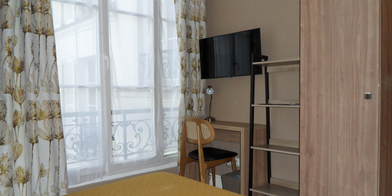 chambre sur cour paris 6