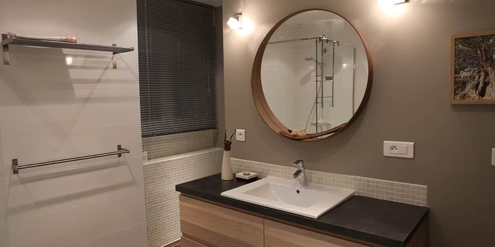 Serenity home_villa_conviviale_salle d'eau_baignoire