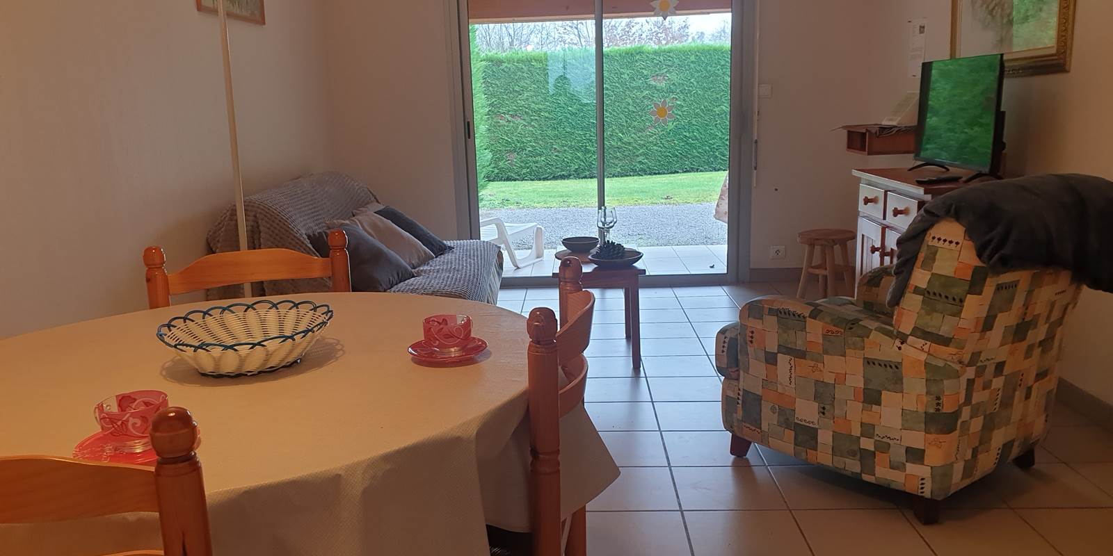 Albizia 19 vue sur baie vitrée