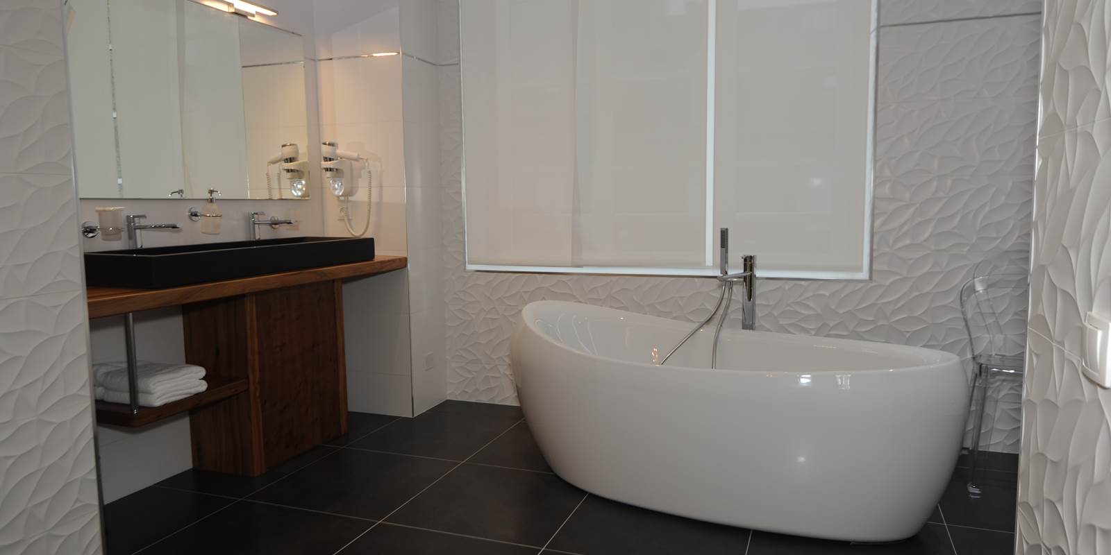 salle de bain suite junior deluxe