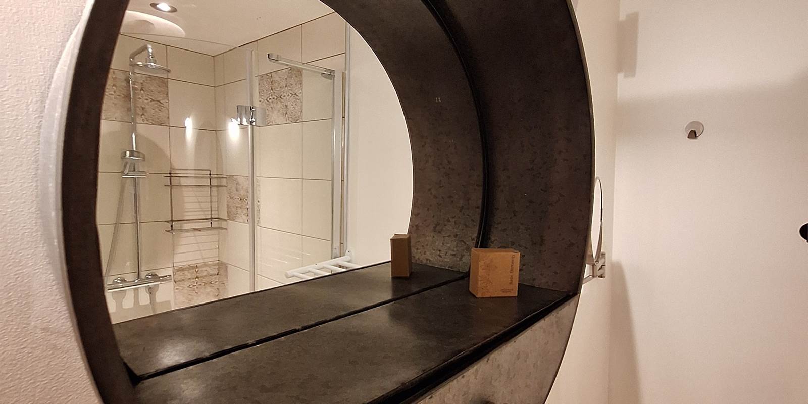 Miroir- 122024