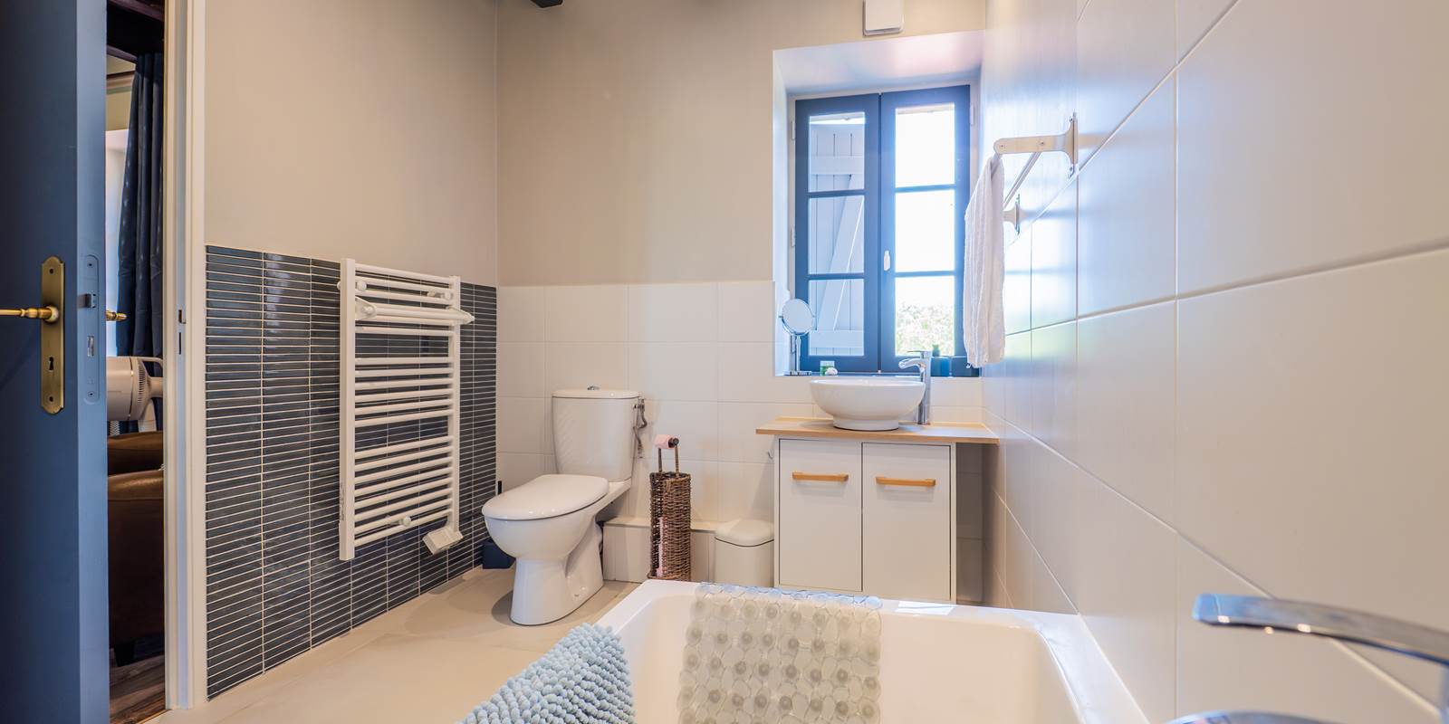 Blue room en suite