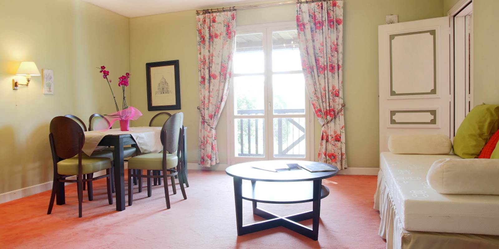 Séjour salon gîte 35 36