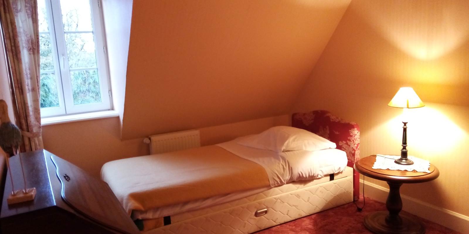 cHAMBRE  ENFANTS.2 LITS