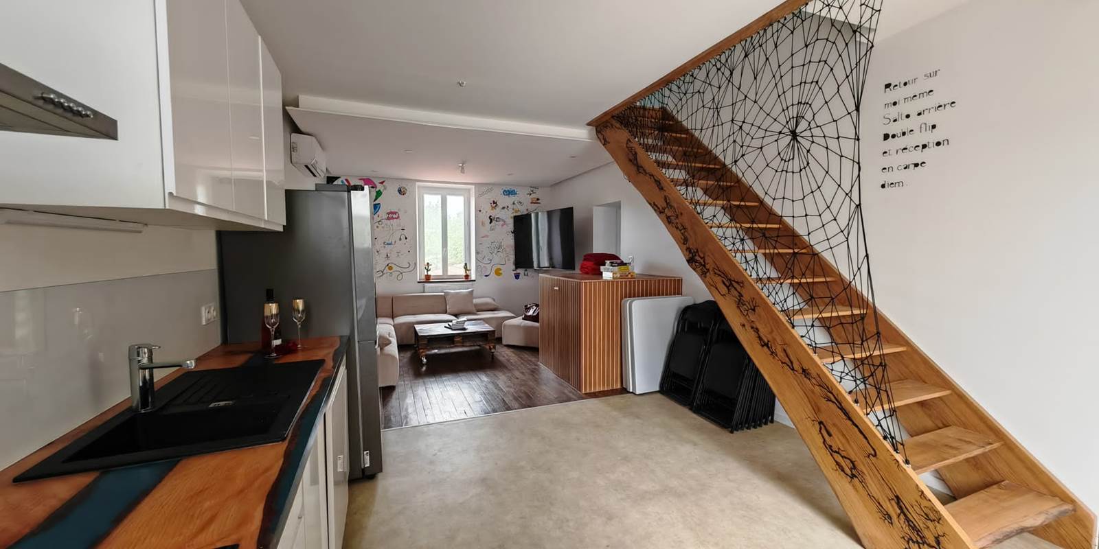 SPAS INSOLITES : cuisine du grand gîte