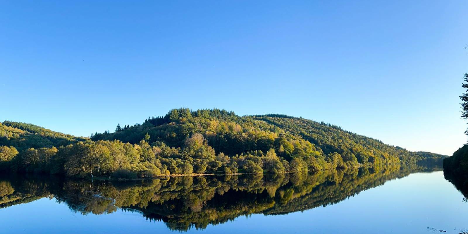 Vu sur le lac des Bariousses
