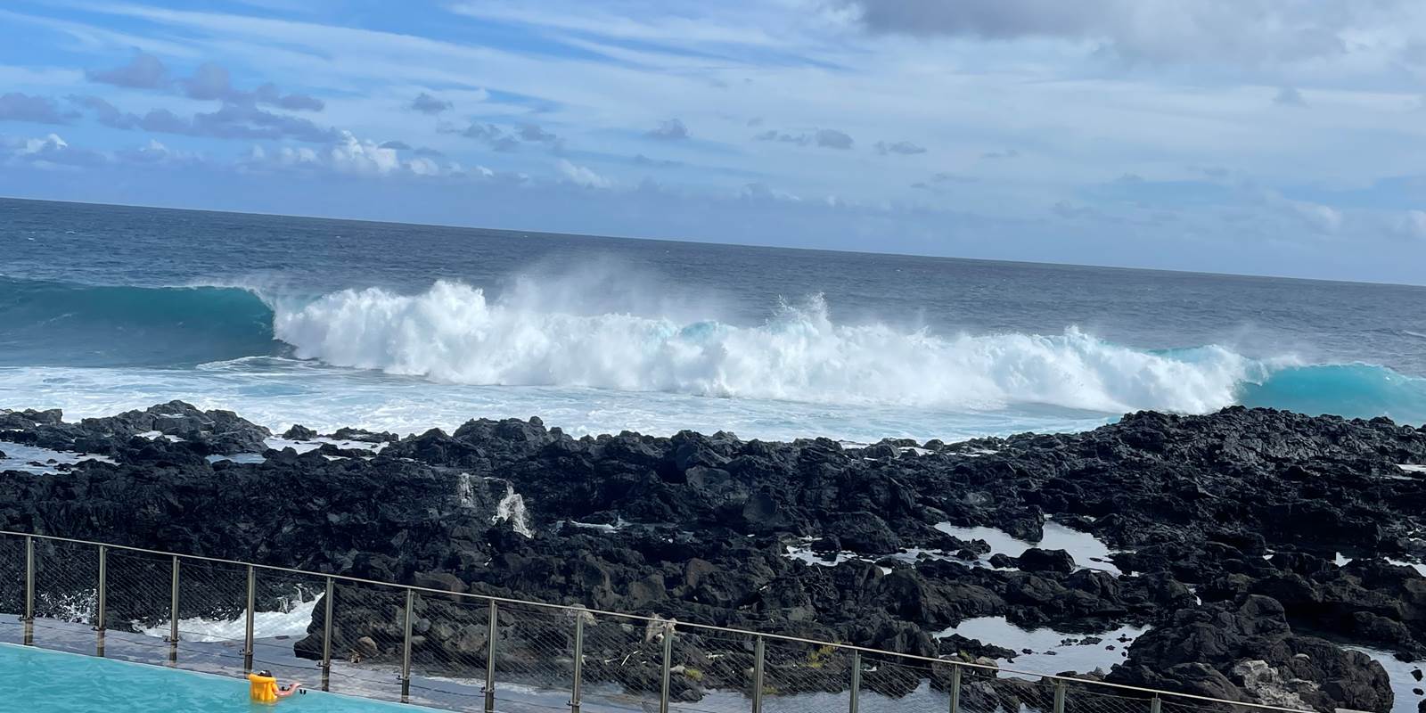 chambre-proche-piscine-du-baril