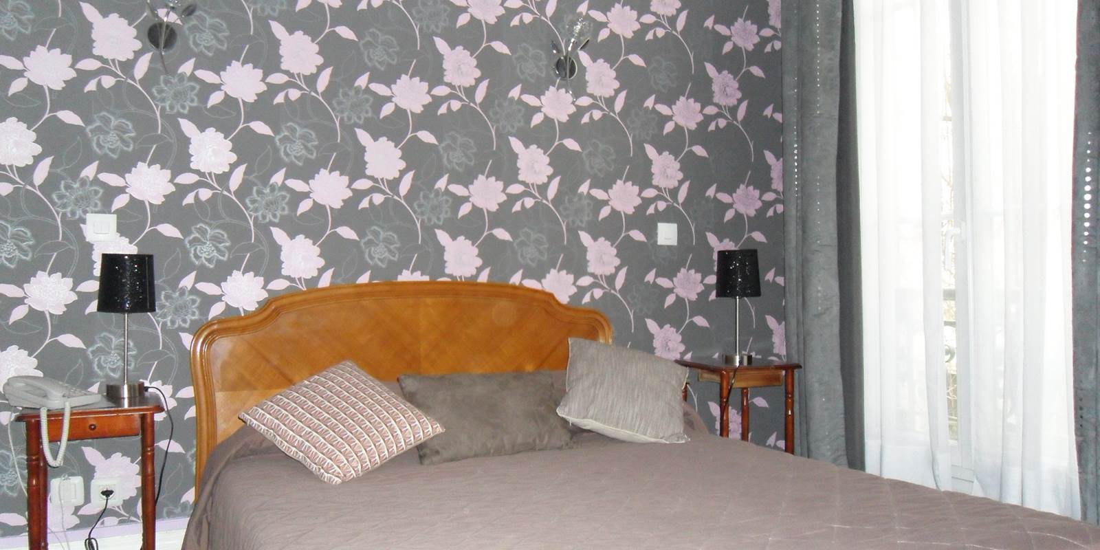 Ch 5 HJB COUR 75006 hotel