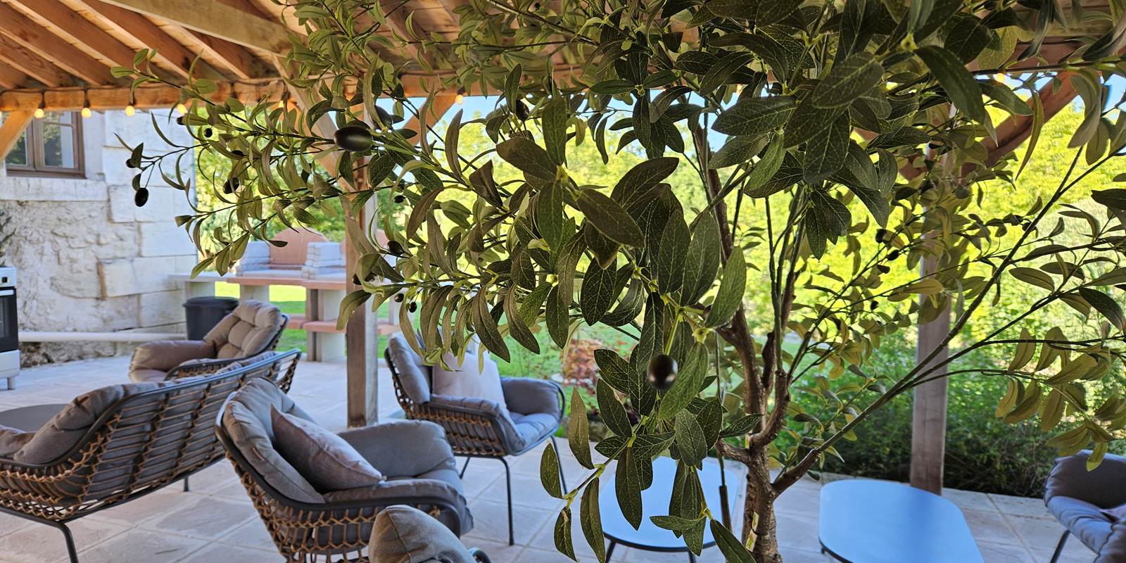 Covered Terrace 1