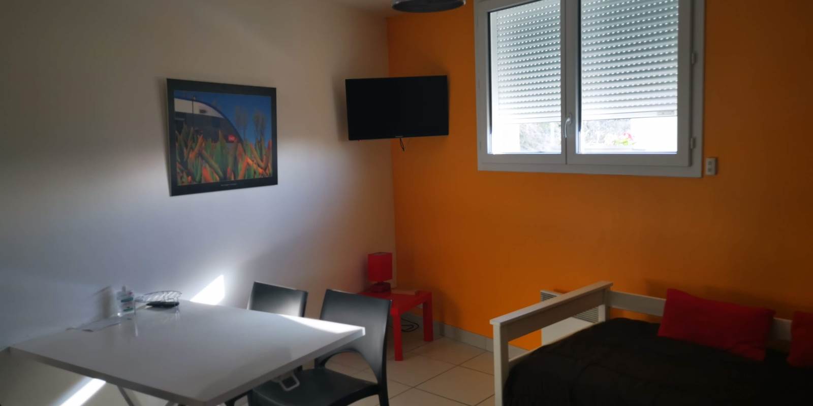 salon avec coin repas