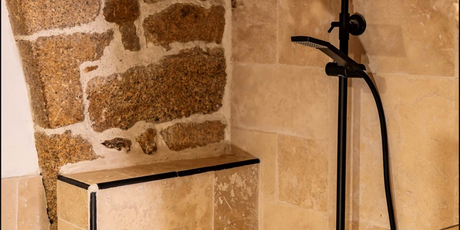 Douche à l'italienne