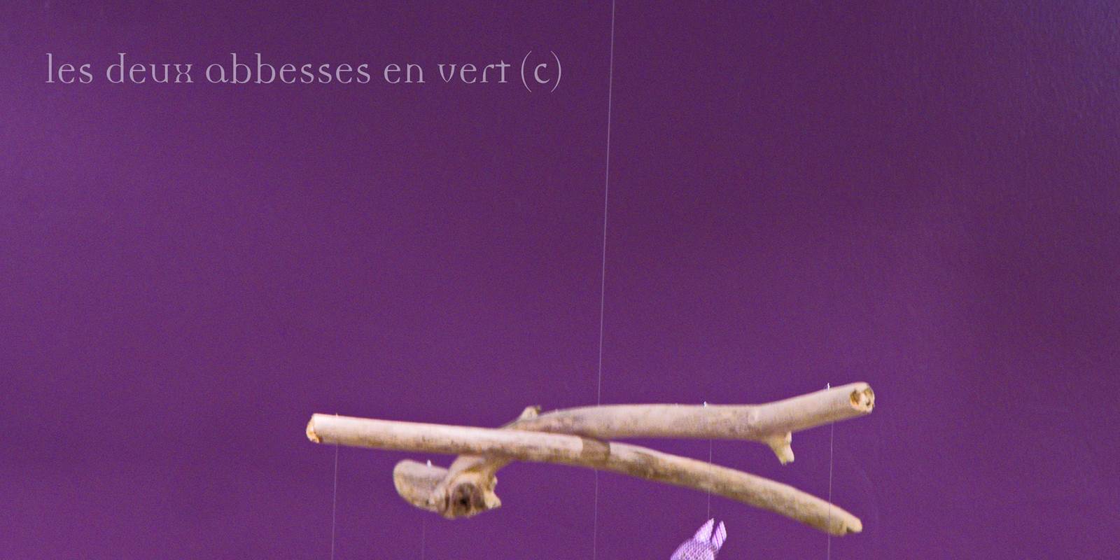 Mobile Origami au dessus du bain