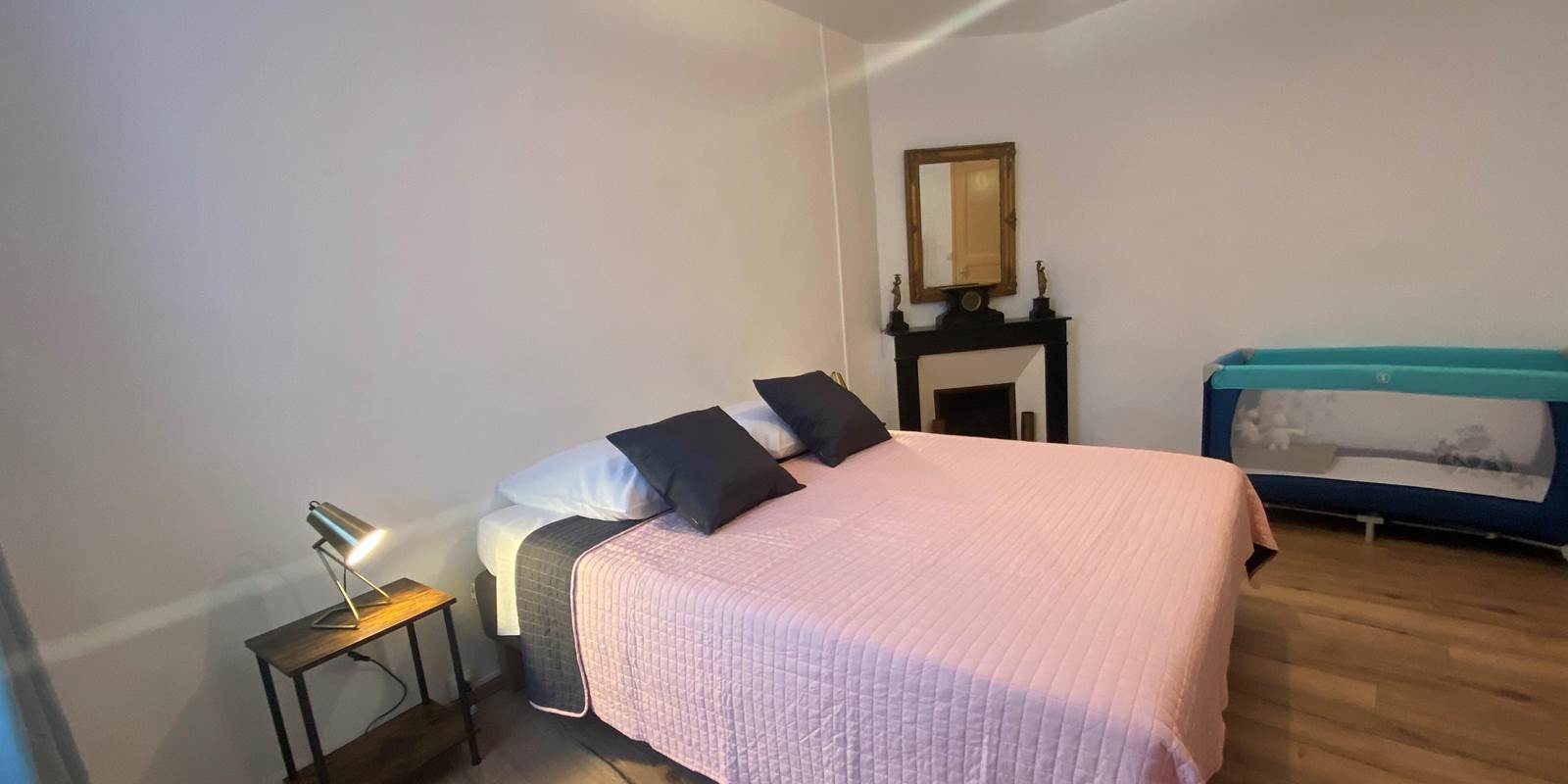 chambre 1 lit 2 personnes en 160