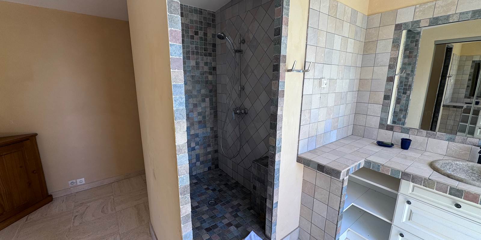 VILLA AGATHEA - CHAMBRE 4 - SUITE PARENTALE