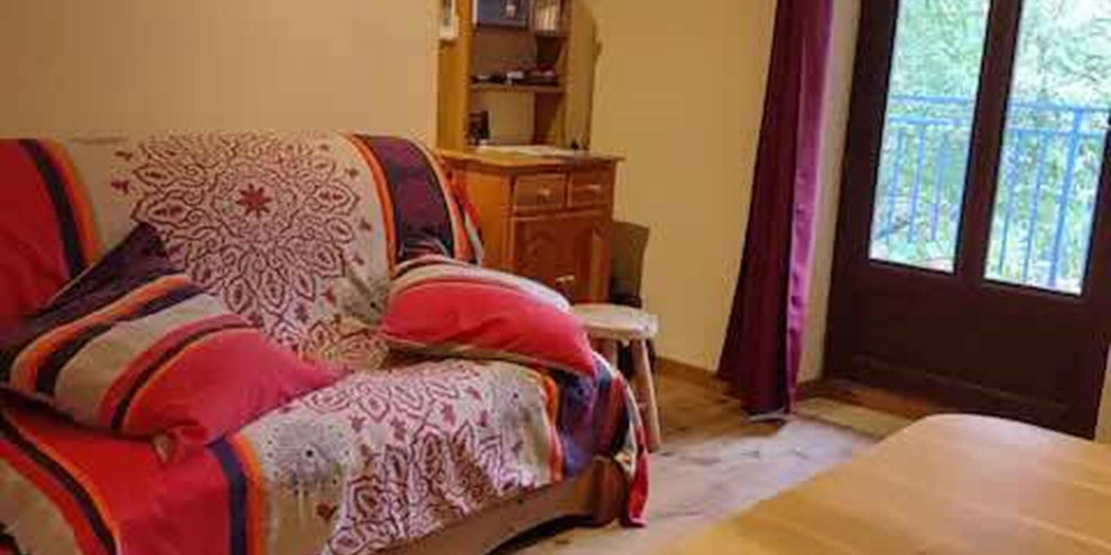 PetiteMaisonOmelie-Interieur Chambrette 2